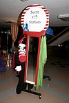  at the Children's Advocacy Center of Manhattan's 8th. Annual Bowling Bowl at the Chelsea Pier on May 12, 2004. (photo by Rob Rich copyright 2004<br>516-676-3939)