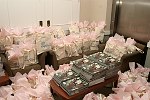 Gift Bags at the Evelyn Lauder Breast Cancer Golf Tournament at Hampton Hills Golf Course in Westhamtpon on 8-5-04.<br>photo by Rob Rich copyright 2004 516-676-3939  robwayne1@aol.com