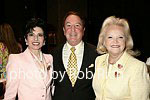  at The Rose Luncheon to benefit Little Flower Children's Services of New York at the Mandarin Oriental on 6-15-04  all photos by Rob Rich copyright 2004 516-676-3939