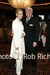  at The Rose Luncheon to benefit Little Flower Children's Services of New York at the Mandarin Oriental on 6-15-04  all photos by Rob Rich copyright 2004 516-676-3939