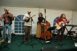 Entertainment  at the Peconic Bay Winery 3rd. Annual Thanksgiving Barrell Tasting on 11-21-04 in Cutchogue, N.Y., honoring Larry Forgione and benefitting the NYIT Culinary Arts Program.<br>photo by Rob Rich copyright 2004 516-676-3939 robwayne1@aol.com