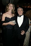 Guest and Carl Bernstein at the Pratt Legends Scholarship Benefit Gala Dinner at the Rainbow Room on 5-25-04<br>photo by Rob Rich copyright 2004<br>516-676-3939<br>robwayne1@aol.com