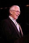 Honoree Stan Richards at the Pratt Legends Scholarship Benefit Gala Dinner at the Rainbow Room on 5-25-04<br>photo by Rob Rich copyright 2004<br>516-676-3939<br>robwayne1@aol.com